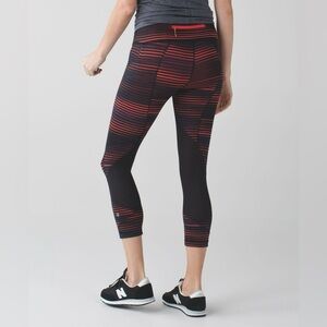 Lululemon Pace Rival Crops Luxtreme size 6 leggings mesh yoga wear pilates small